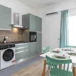Quarzo Modern 4*