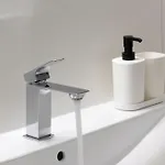 Quarzo Modern Affittacamere 4*