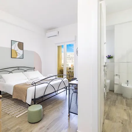 Quarzo Modern Casa de hóspedes 4*