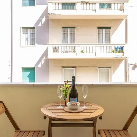 Quarzo Modern 4*