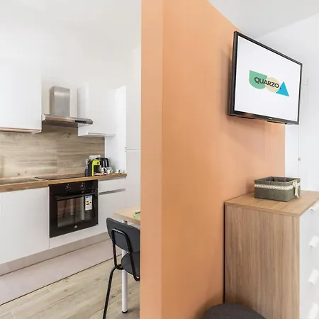 Maison d'hôtes Quarzo Modern 4*